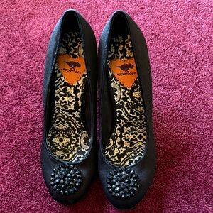 Rocket Dog Women's Black Beaded Heels